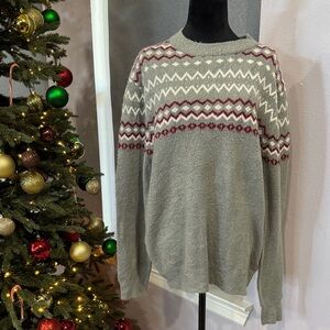 ASUS Gray and Red Patterned Men's Crewneck Sweater